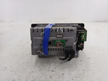 VOLVO V70 II RADIO FABRYCZNE + PANEL TELEFONU 8633582 9452057-1 - zdjęcie 4