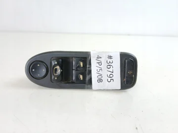 PEUGEOT 307 PANEL SZYB LEWY PRZÓD 96332289ZF - zdjęcie 6