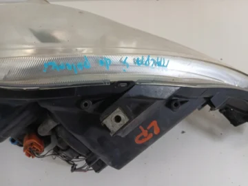 MAZDA 5 CR I LAMPA LEWA PRZÓD SOCZEWKA - zdjęcie 3