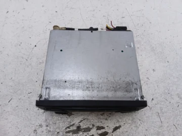 RENAULT TRAFIC II RADIO FABRYCZNE KASETA BLAUPUNKT - zdjęcie 2