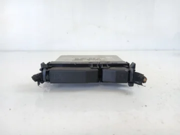 VW PASSAT B5 1.8 STEROWNIK SILNIKA 8D0907558F - zdjęcie 3