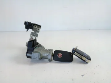 FIAT GRANDE PUNTO 1.3 JTD STACYJKA DWA KLUCZYKI 51749998 - zdjęcie 2
