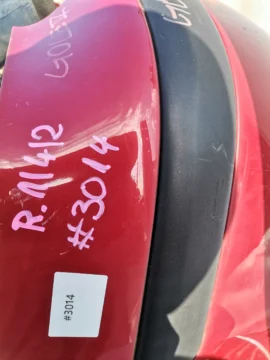 VW GOLF IV ZDERZAK TYŁ TYLNY CZERWONY - zdjęcie 9