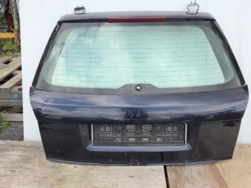 AUDI A4 B6 KOMBI KLAPA BAGAŻNIKA LZ5L