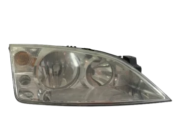 LAMPA PRAWA PRZEDNIA FORD MONDEO 1S7113005SC