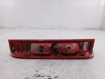 RENAULT TRAFIC II LIFT LAMPA PRAWA TYŁ - zdjęcie 4
