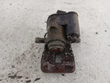 VW PASSAT B6 ZACISK HAMULCOWY PRAWY TYŁ ELEKTRYCZNY - zdjęcie 3