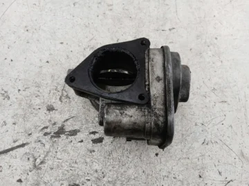 AUDI A3 8P VW GOLF V OCTAVIA II 1.9 TDI PRZEPUSTNICA 038128063G - zdjęcie 6