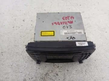 MERCEDES W203 RADIO FABRYCZNE CD NAVI NAWIGACJA A2038273642 - zdjęcie 3