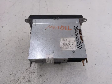 VW GOLF V PLUS POLO V RADIO FABRYCZNE CD 5M0035156 - zdjęcie 2
