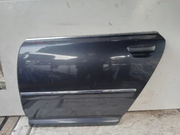 AUDI A8 D3 DRZWI LEWY TYŁ LZ7Q