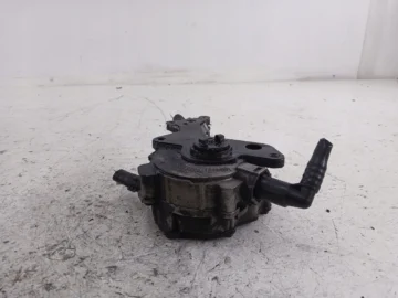 POMPA VACUM VACUM VW PASSAT B6 A3 8P GOLF V 2.0 TDI 038145209N
