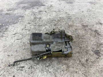 CITROEN BERLINGO I ZAMEK DRZWI PRAWY PRZÓD