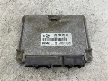 VW GOLF IV 2.0 STEROWNIK SILNIKA 06A906018CS