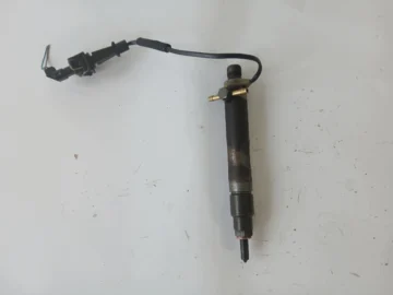 VW GOLF IV AUDI A3 8L 1.9 TDI WTRYSKIWACZ 038130073F