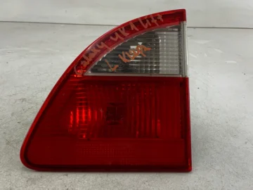 VW SHARAN I LIFT LAMPA PRAWA TYŁ KLAPA BLENDA