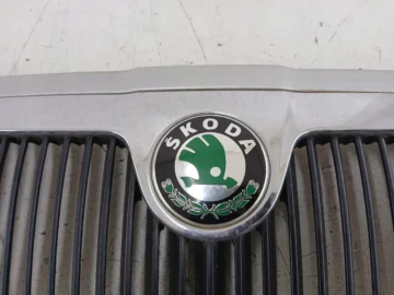 SKODA SUPERB I GRILL ATRAPA CHŁODNICY 9102 - zdjęcie 2
