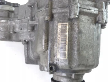 BMW F10 F20 F30 2.0 D REDUKTOR ROZDZIELACZ SKRZYNI 7505374 - zdjęcie 3