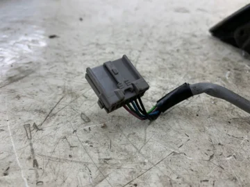 NISSAN PRIMERA P12 LUSTERKO PRAWE 5 PIN SREBRNE - zdjęcie 4