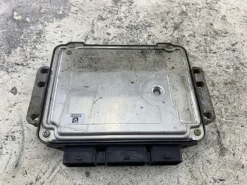 PEUGEOT 206 1.4 HDI STEROWNIK SILNIKA 9661728580 - zdjęcie 4