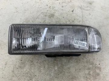 CHEVROLET BLAZER II LAMPA LEWA PRZÓD