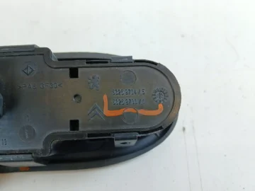 PEUGEOT 307 PANEL SZYB LEWY PRZÓD 96332289ZF - zdjęcie 2