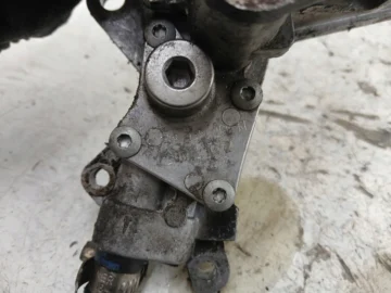 POMPA VACUM VACUM VW PASSAT B6 A3 8P GOLF V 2.0 TDI 038145209N - zdjęcie 5