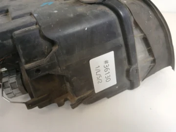 AUDI A4 B6 LAMPA LEWA PRZÓD XENON 8E0941003S - zdjęcie 8