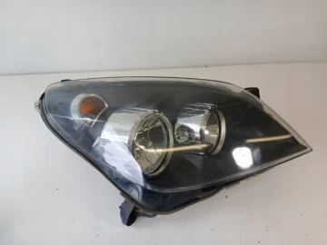 OPEL ASTRA III H LAMPA PRAWA PRZÓD - zdjęcie 4