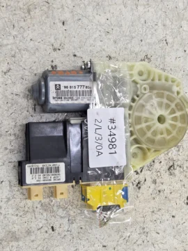CITROEN C4 PICASSO I SILNICZEK SZYBY LEWY PRZÓD 9681577780 - zdjęcie 4