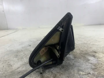 VW GOLF III LUSTERKO PRAWE MANUALNE CZARNE - zdjęcie 3