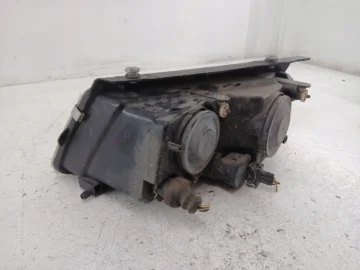 VW PASSAT B5 LAMPA PRAWA PRZÓD - zdjęcie 2