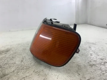 AUDI 100 C3 LAMPA LEWA PRZÓD + KIERUNKOWSKAZ - zdjęcie 4