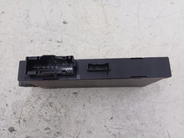 BMW E90 E91 E83 E87 E84 MODUŁ STEROWNIK CAS 9237047 - zdjęcie 3
