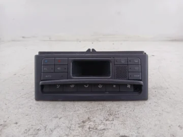 RENAULT LAGUNA I PANEL KLIMATYZACJI NAWIEWU 7700425675 - zdjęcie 2