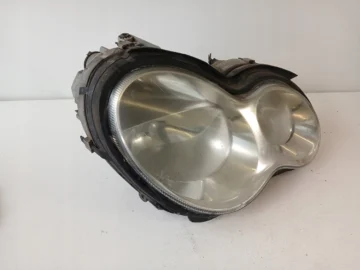MERCEDES W203 LIFT LAMPA PRAWA PRZÓD 0301166206 - zdjęcie 3
