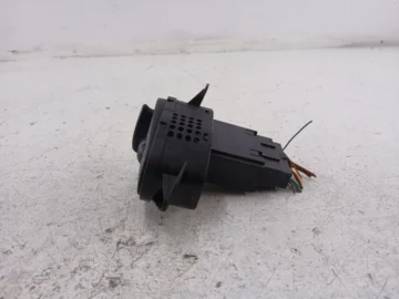 FORD FOCUS MK1 PRZEŁĄCZNIK ŚWIATEŁ 98AG13A024CH - zdjęcie 2