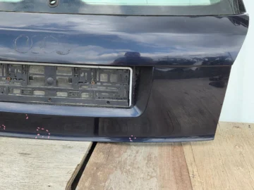 AUDI A4 B6 KOMBI KLAPA BAGAŻNIKA LZ5L - zdjęcie 2