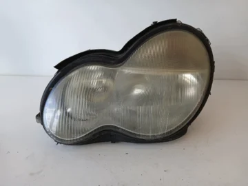 MERCEDES W203 LAMPA LEWA PRZÓD A2038200161