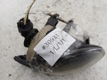 VW PASSAT B6 HALOGEN LAMPA PRZECIWMGIELNA LEWE - zdjęcie 7