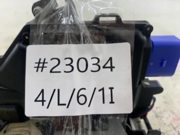 SKODA OCTAVIA II ZAMEK DRZWI PRAWY PRZÓD 3D1837016 - zdjęcie 6