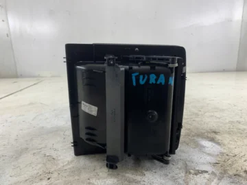 VW TOURAN I SCHOWEK GÓRNY DESKI ROZDZIELCZEJ 1T857921B - zdjęcie 3