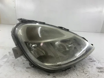 MERCEDES W168 LAMPA PRAWA PRZÓD A1688201061 - zdjęcie 3