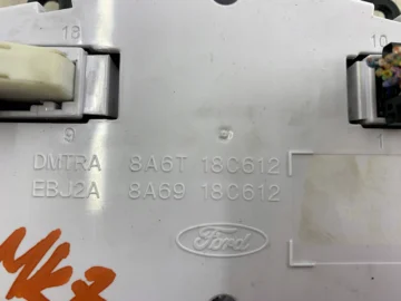 FORD FIESTA MK7 PANEL KLIMATYZACJI 8A6T18C612 - zdjęcie 3