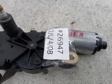 SEAT ALTEA TOLEDO III MECHANIZM WYCIERACZKI TYŁ 5P0955711A - zdjęcie 5
