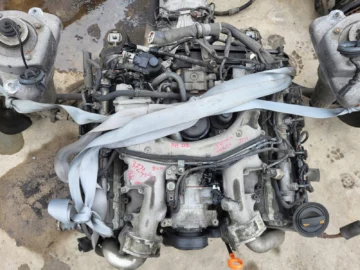 AUDI A8 D3 4.2 TDI V8 BVN SILNIK SŁUPEK + WTRYSKI 327 TYS - zdjęcie 2