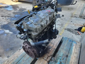 RENAULT CLIO III 1.2 TCE SILNIK 100 KM D4FH784 195 TYS - zdjęcie 4