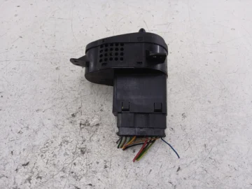 FORD FOCUS MK1 PRZEŁĄCZNIK ŚWIATEŁ 98AG13A024CH - zdjęcie 4