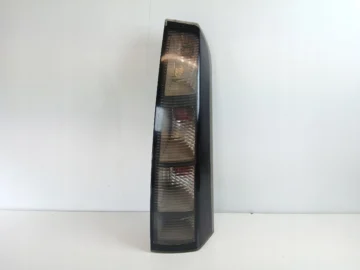 OPEL MERIVA A LIFT LAMPA PRAWA TYŁ