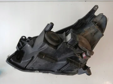 OPEL ASTRA III H LAMPA PRAWA PRZÓD - zdjęcie 3